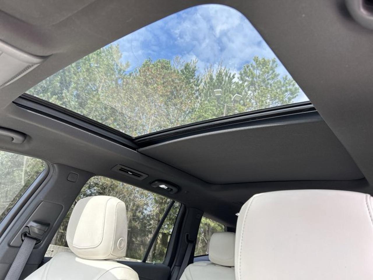 2023 Cadillac XT6 Sport AWD | No Accidents | Panoramic Roof | Ventilated Seats | Leather Seats Photo