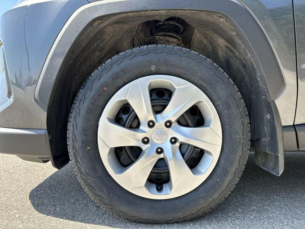 2021 Toyota RAV4 LE AWD | NO ACCIDENTS Photo