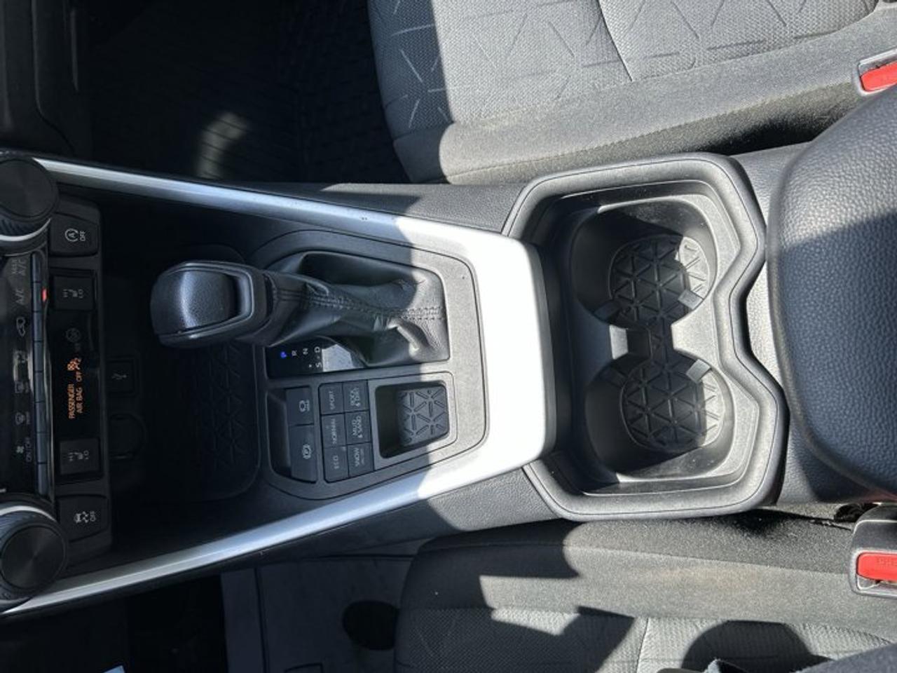 2021 Toyota RAV4 LE AWD | NO ACCIDENTS Photo