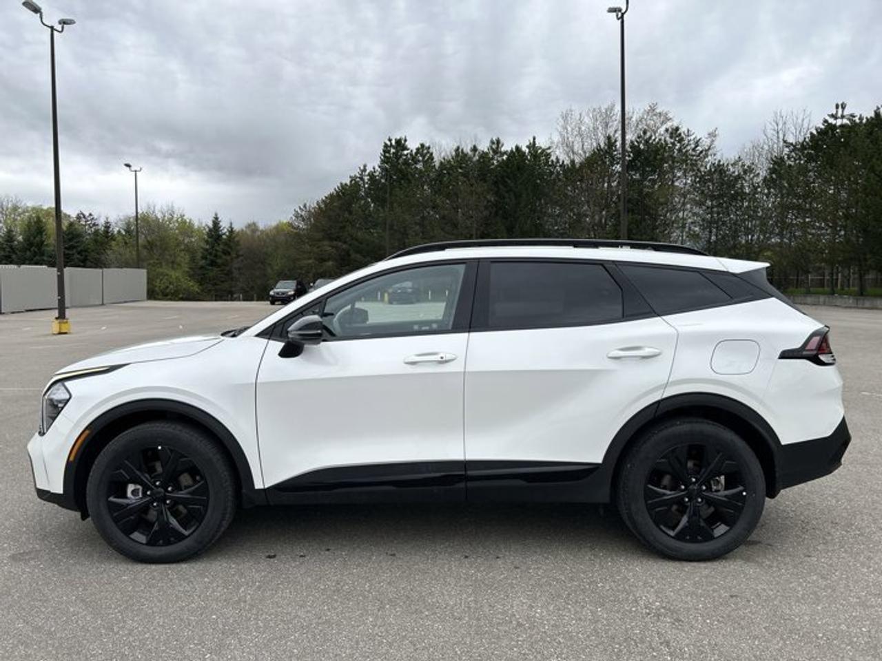 2025 Kia Sportage LX AWD | No Accidents | Leather Seats | Heated Steering Wheel Photo
