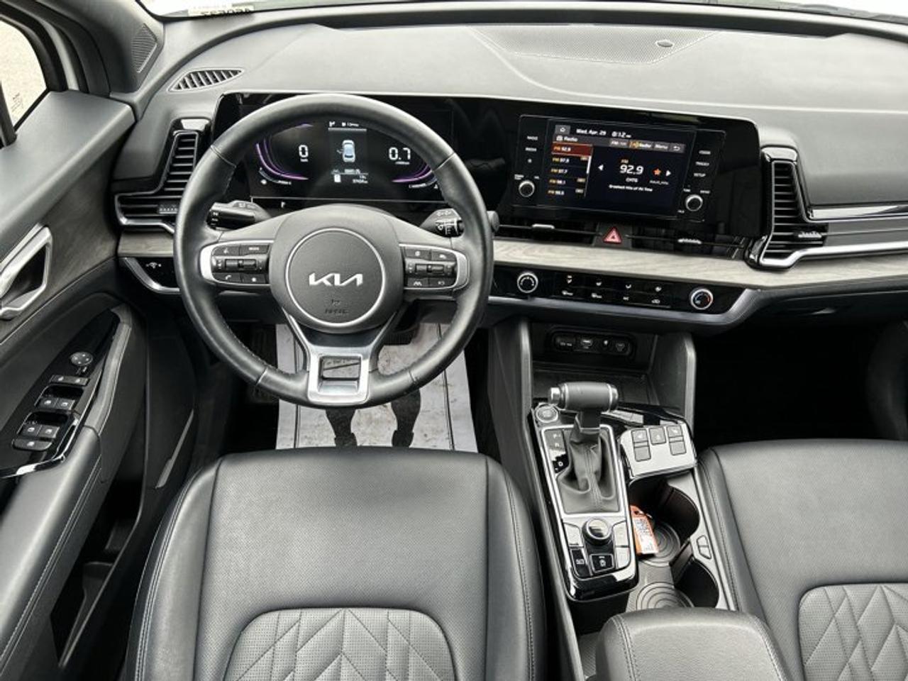 2025 Kia Sportage LX AWD | No Accidents | Leather Seats | Heated Steering Wheel Photo