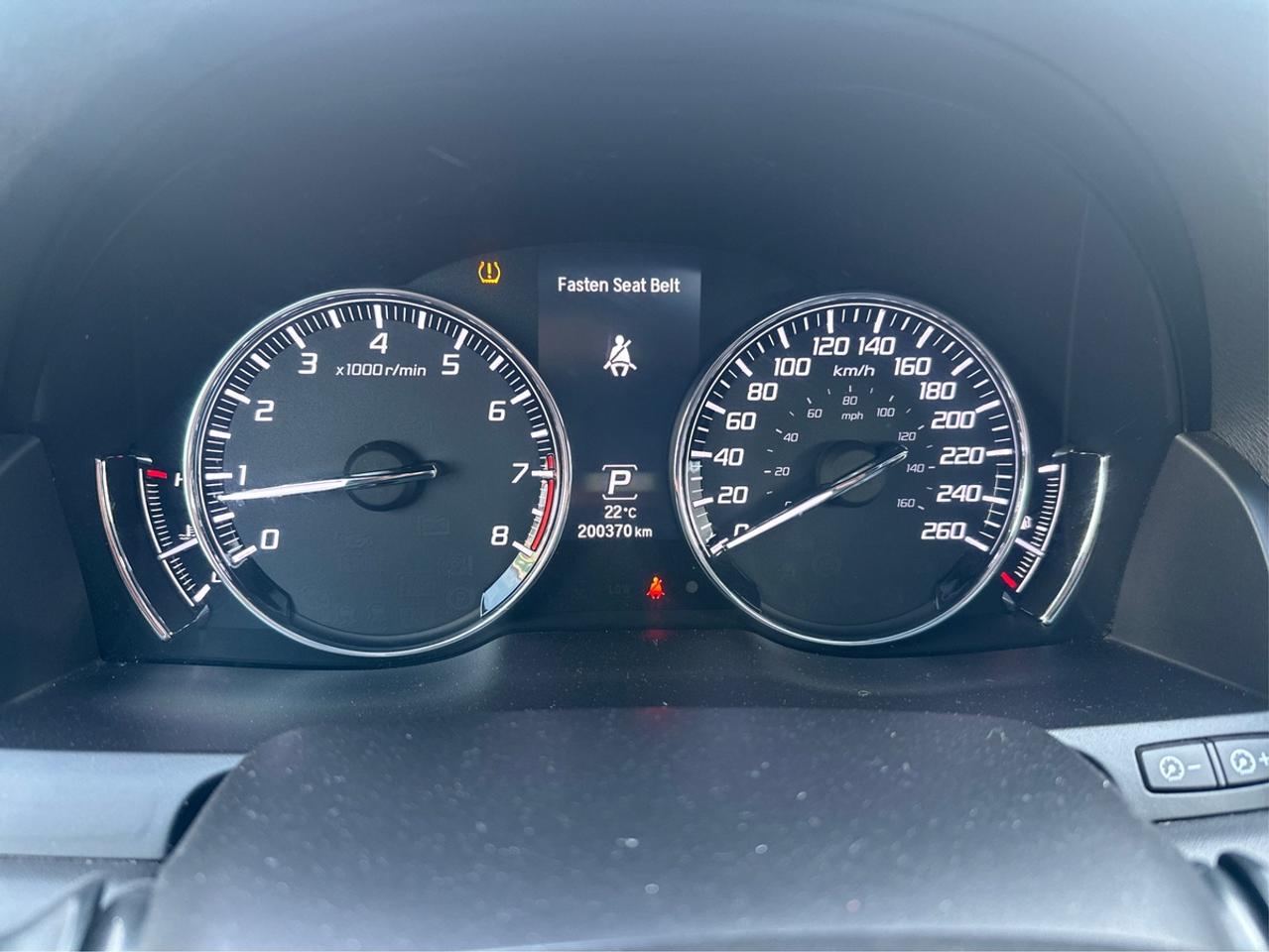 2014 Acura RLX TECH PACKAGE Photo
