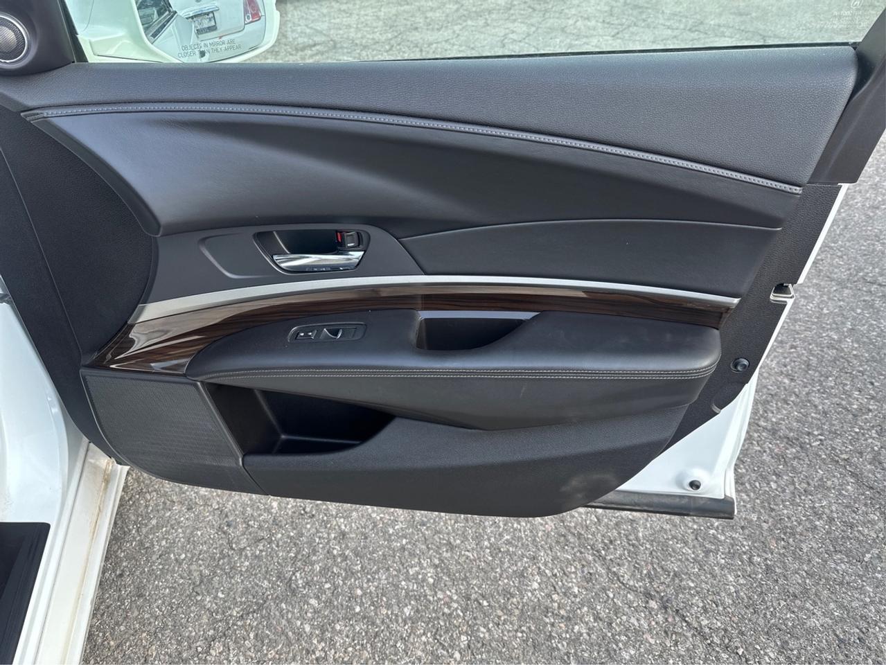 2014 Acura RLX TECH PACKAGE Photo