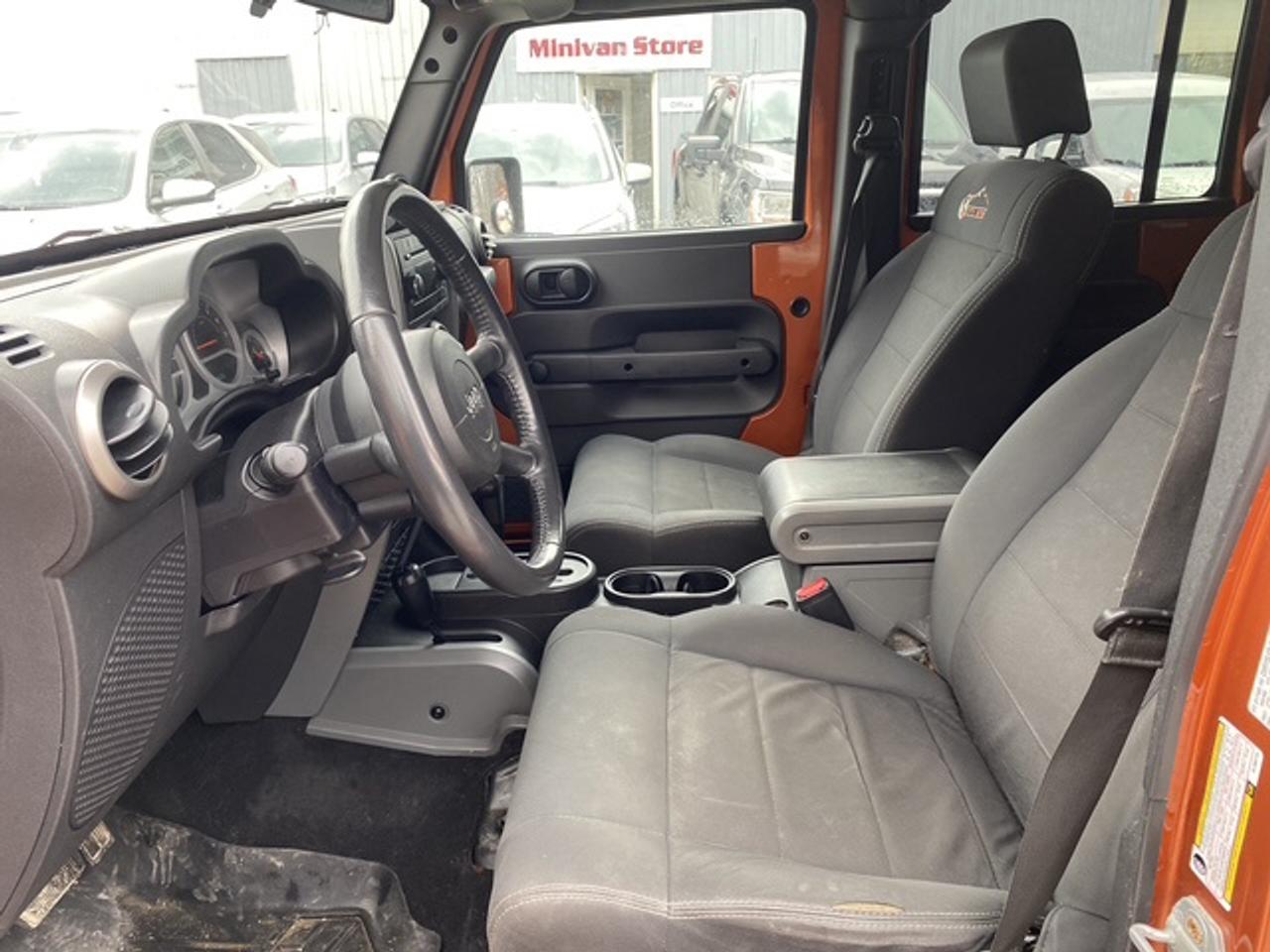 2010 Jeep Wrangler SPORT Photo