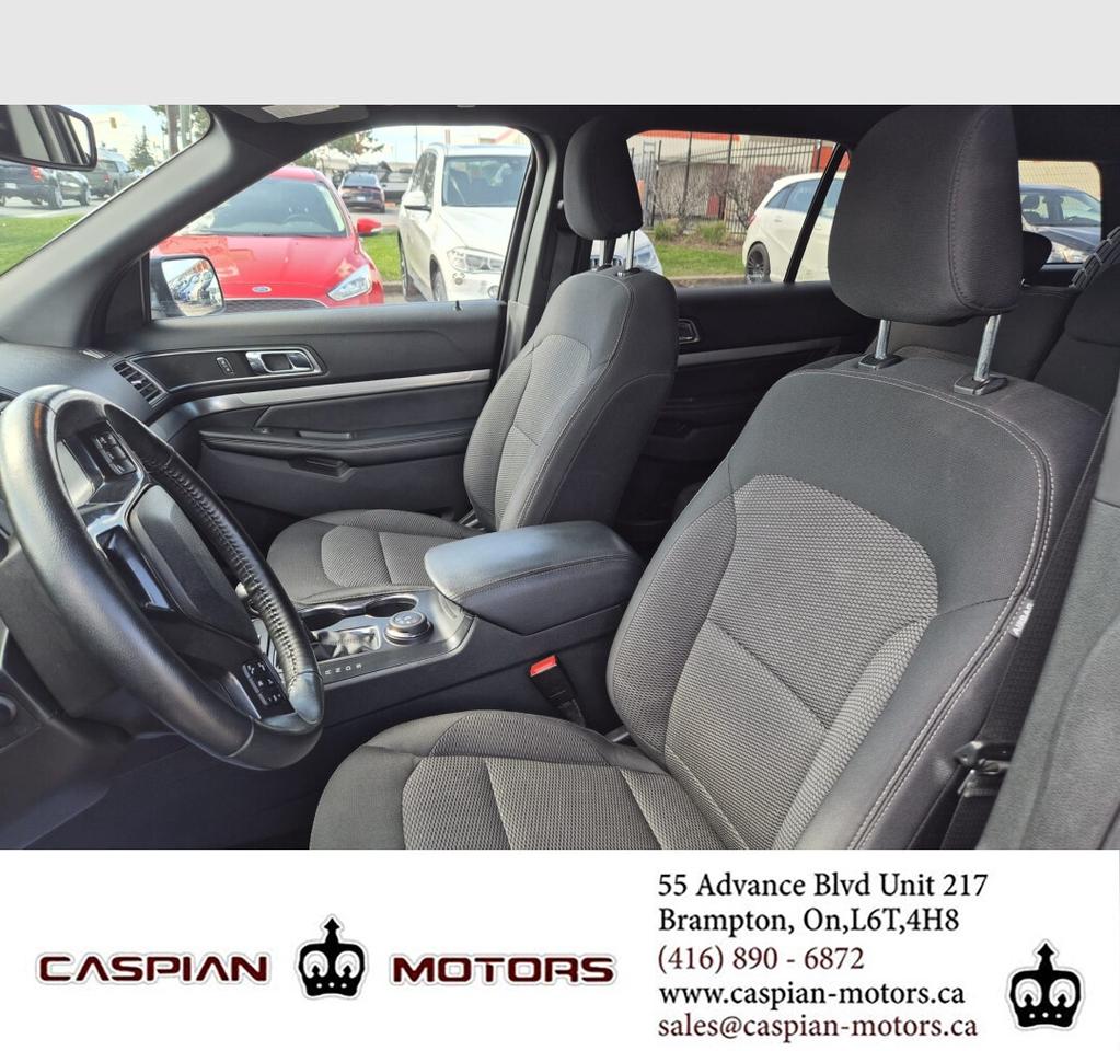 2019 Ford Explorer XLT Photo