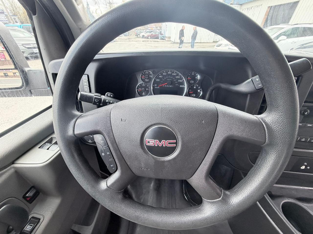 2017 GMC Savana RWD 2500 135" Photo