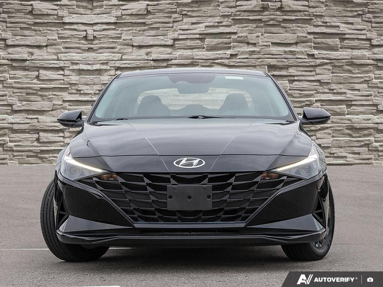 2022 Hyundai Elantra  Photo