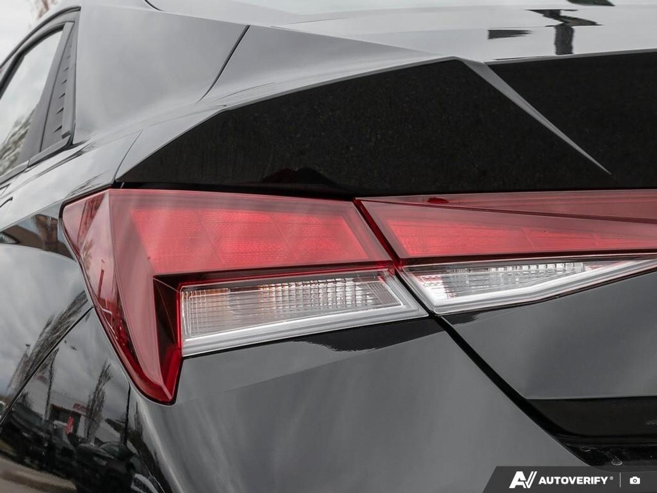 2022 Hyundai Elantra  Photo