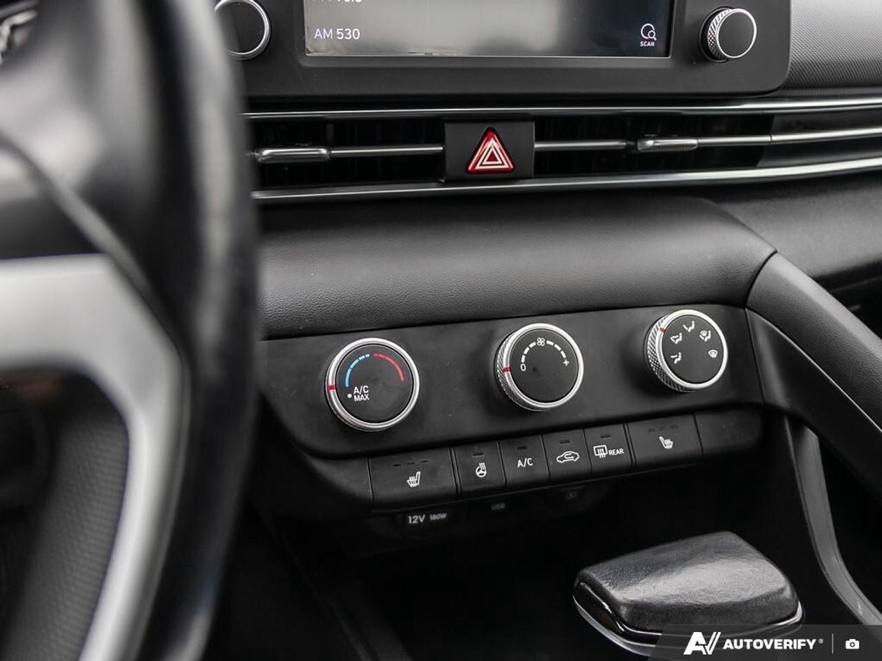 2022 Hyundai Elantra  Photo