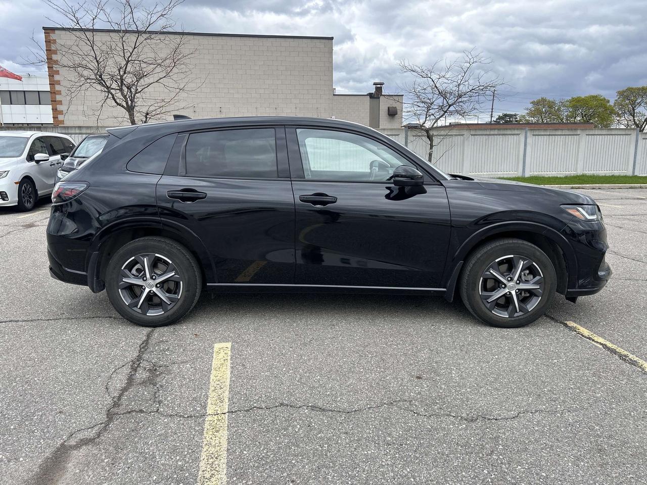 2025 Honda HR-V EX-L NAVI Photo
