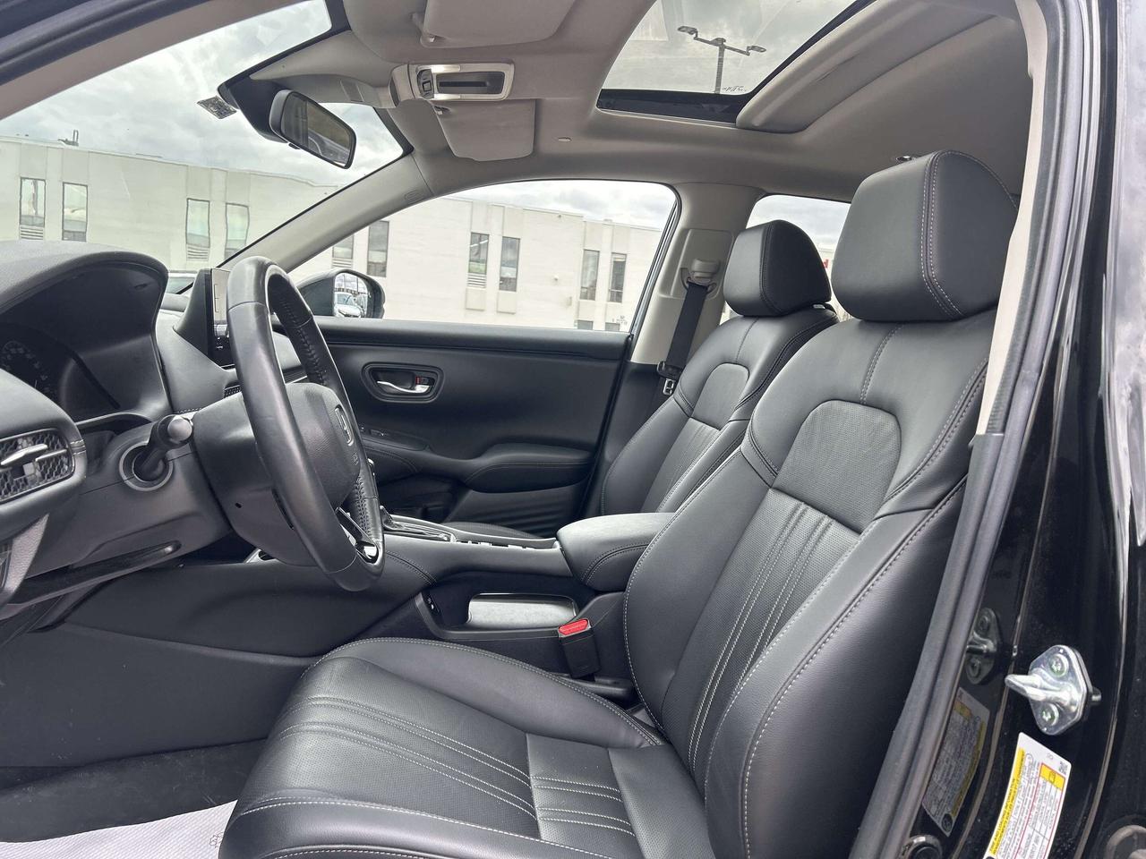 2025 Honda HR-V EX-L NAVI Photo