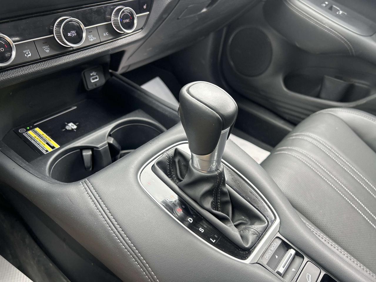 2025 Honda HR-V EX-L NAVI Photo