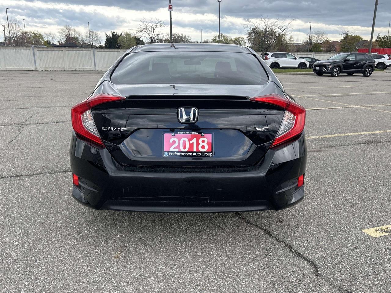 2018 Honda Civic SE Photo4