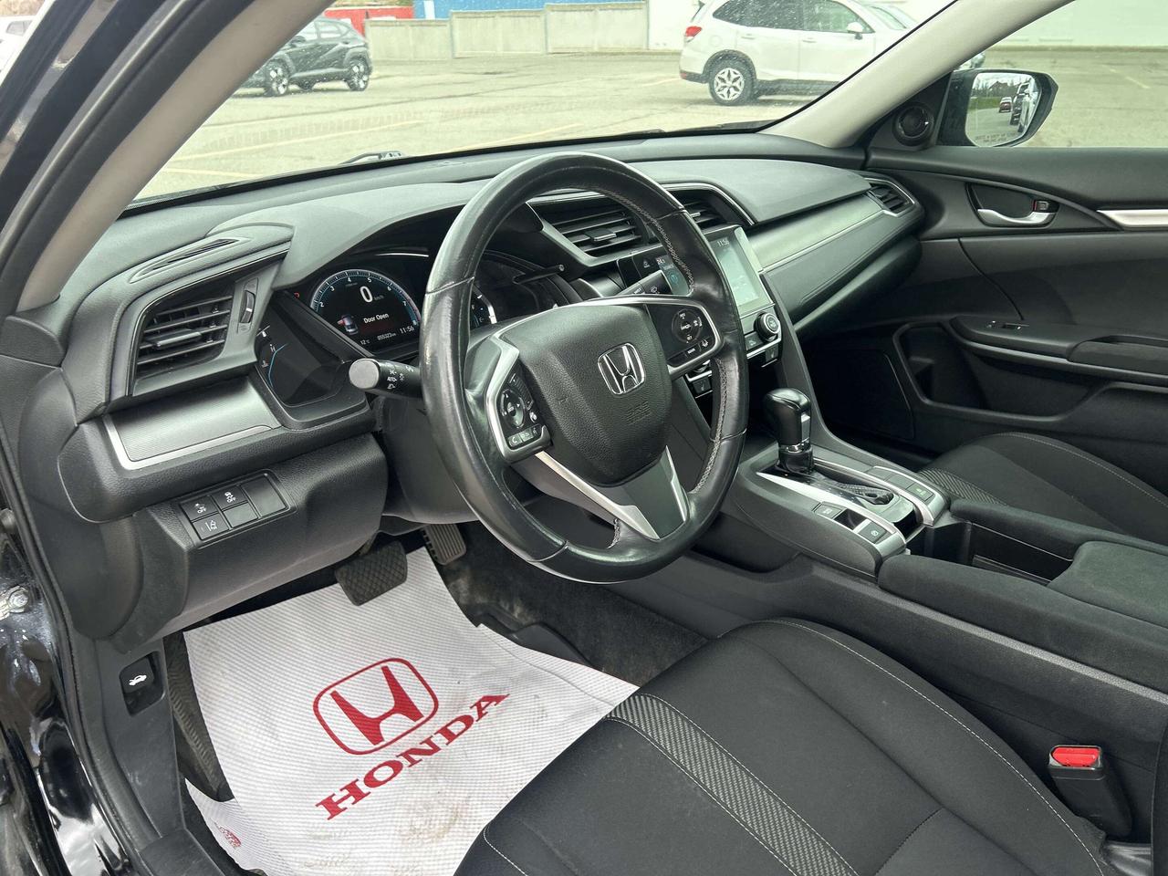 2018 Honda Civic SE Photo