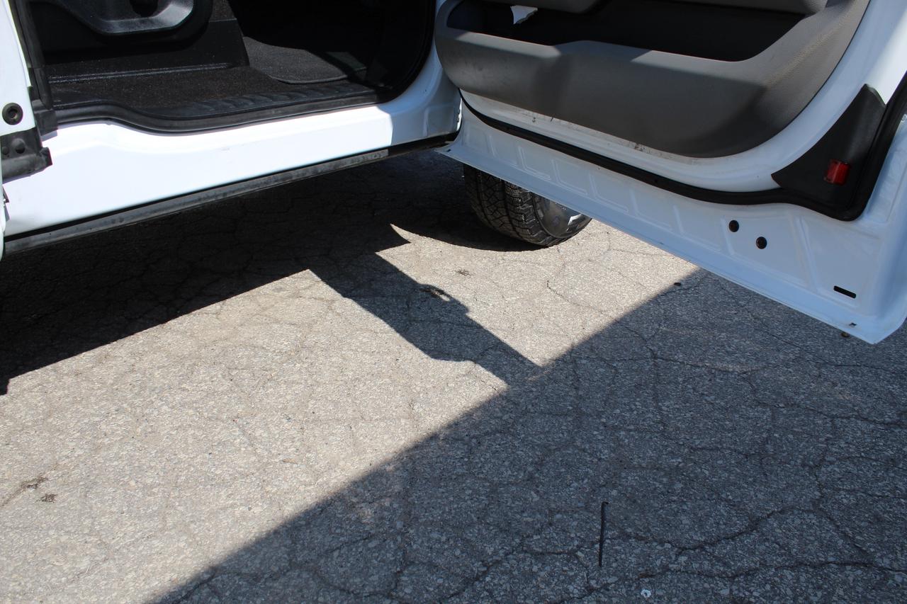2020 Ford F-150 XLT SuperCab 4WD 6.5ft Ladder Rack Photo