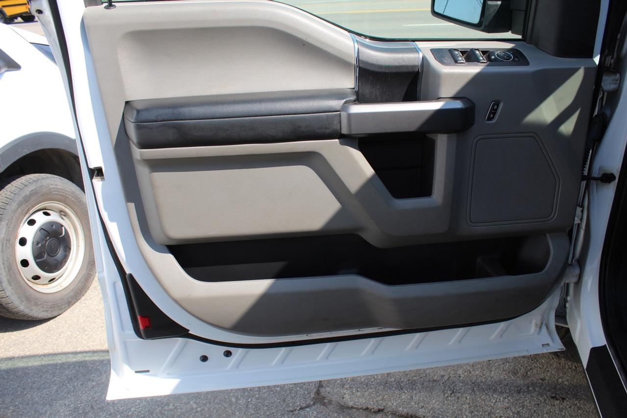2020 Ford F-150 XLT SuperCab 4WD 6.5ft Ladder Rack Photo