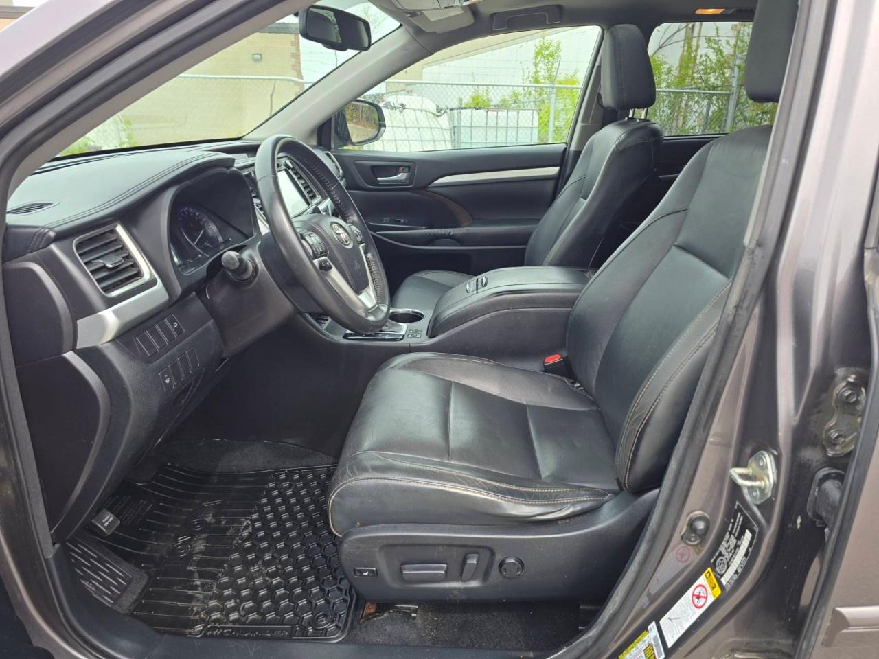 2015 Toyota Highlander AWD 4DR XLE Photo