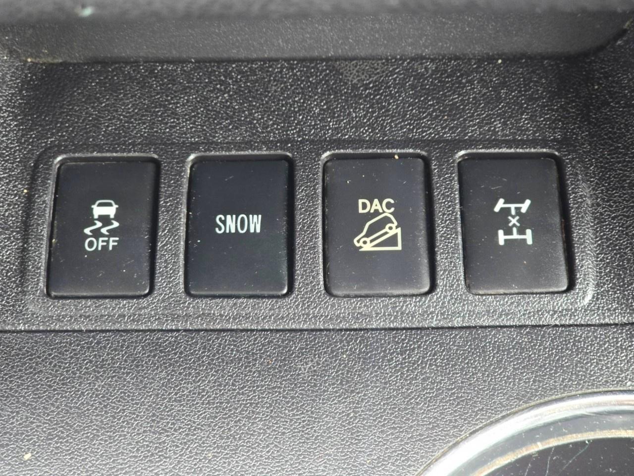 2015 Toyota Highlander AWD 4DR XLE Photo