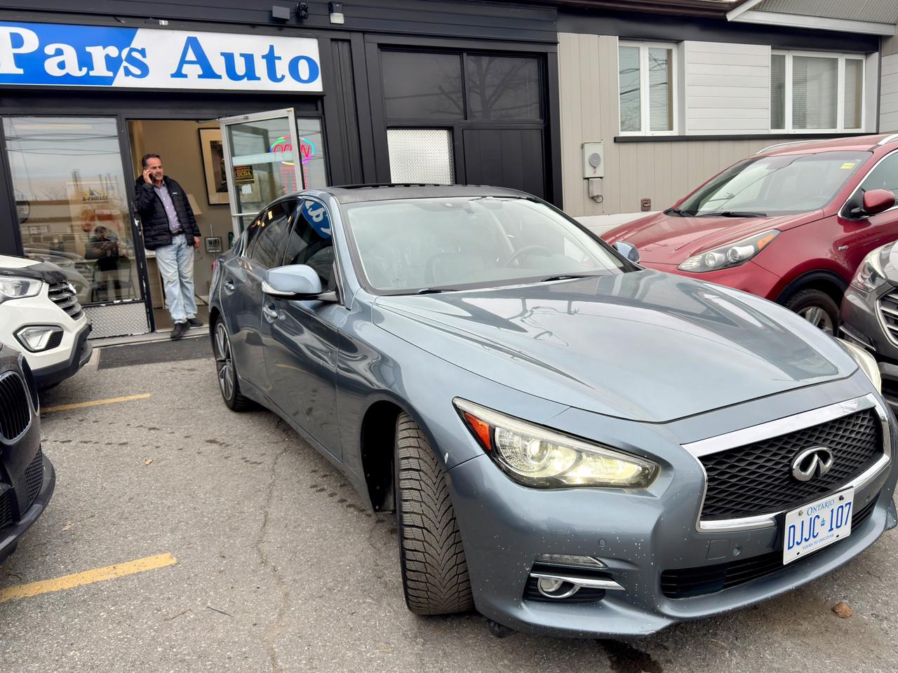 2016 Infiniti Q50 Premium Photo