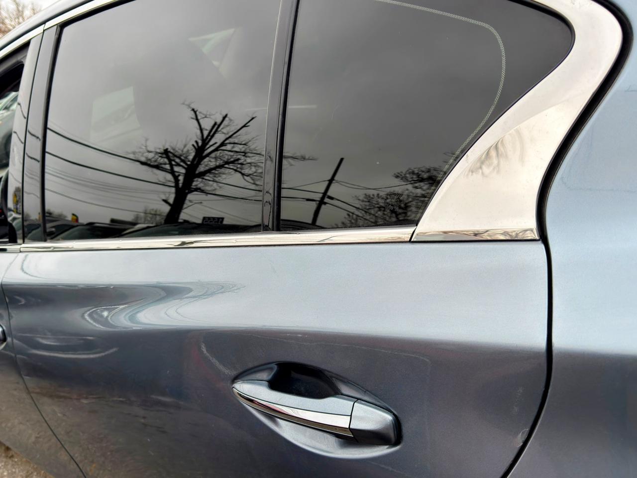 2016 Infiniti Q50 Premium Photo