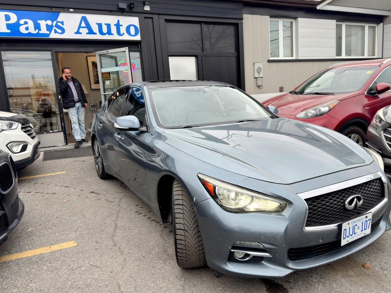 2016 Infiniti Q50 Premium Photo