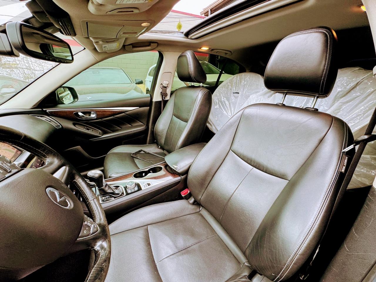 2016 Infiniti Q50 Premium Photo