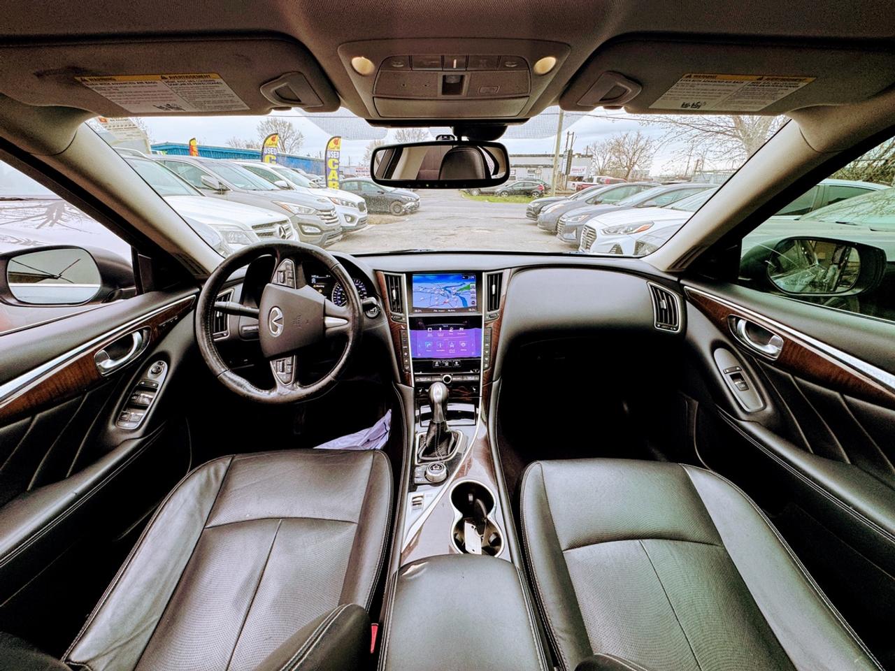 2016 Infiniti Q50 Premium Photo