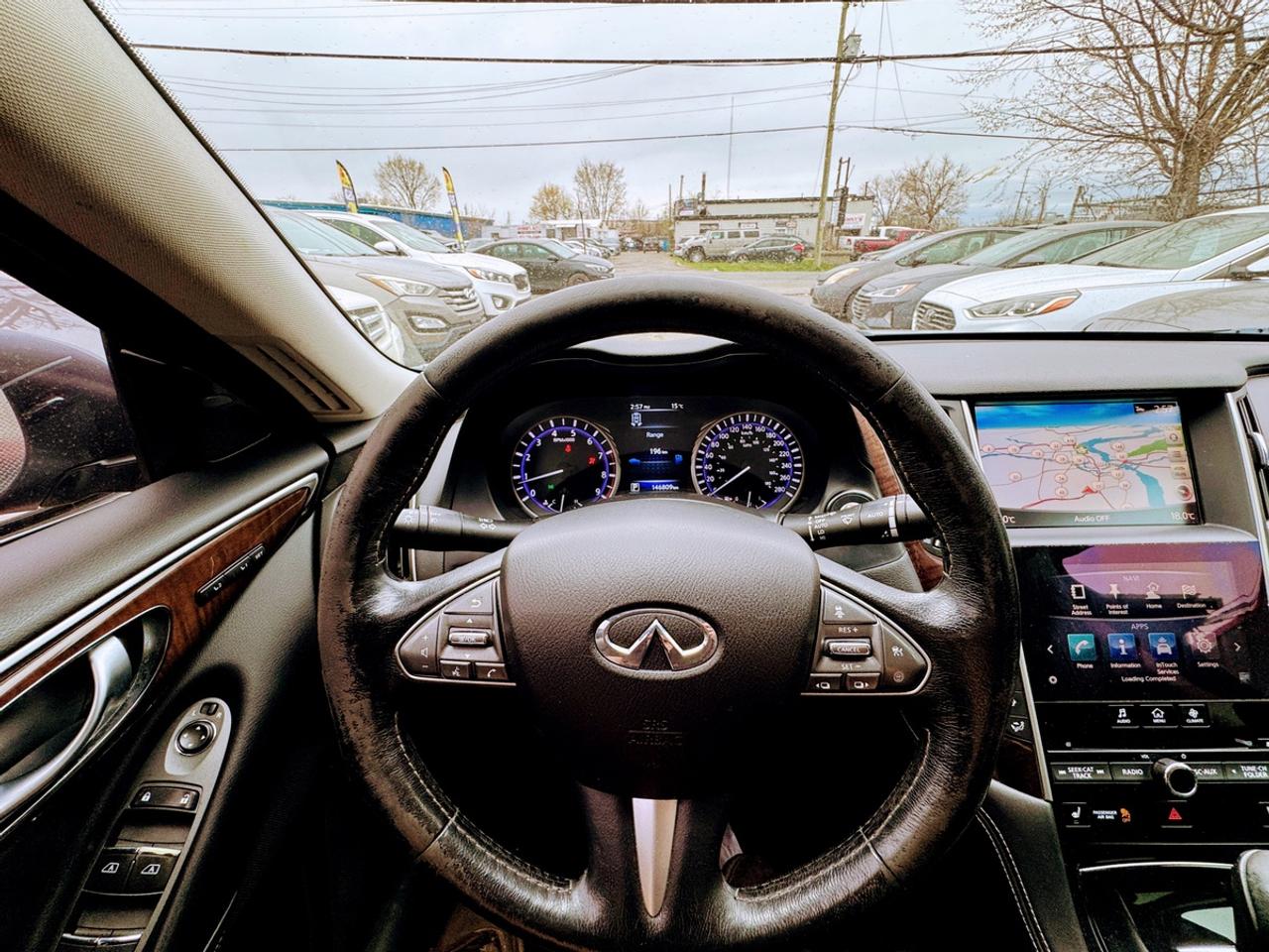 2016 Infiniti Q50 Premium Photo