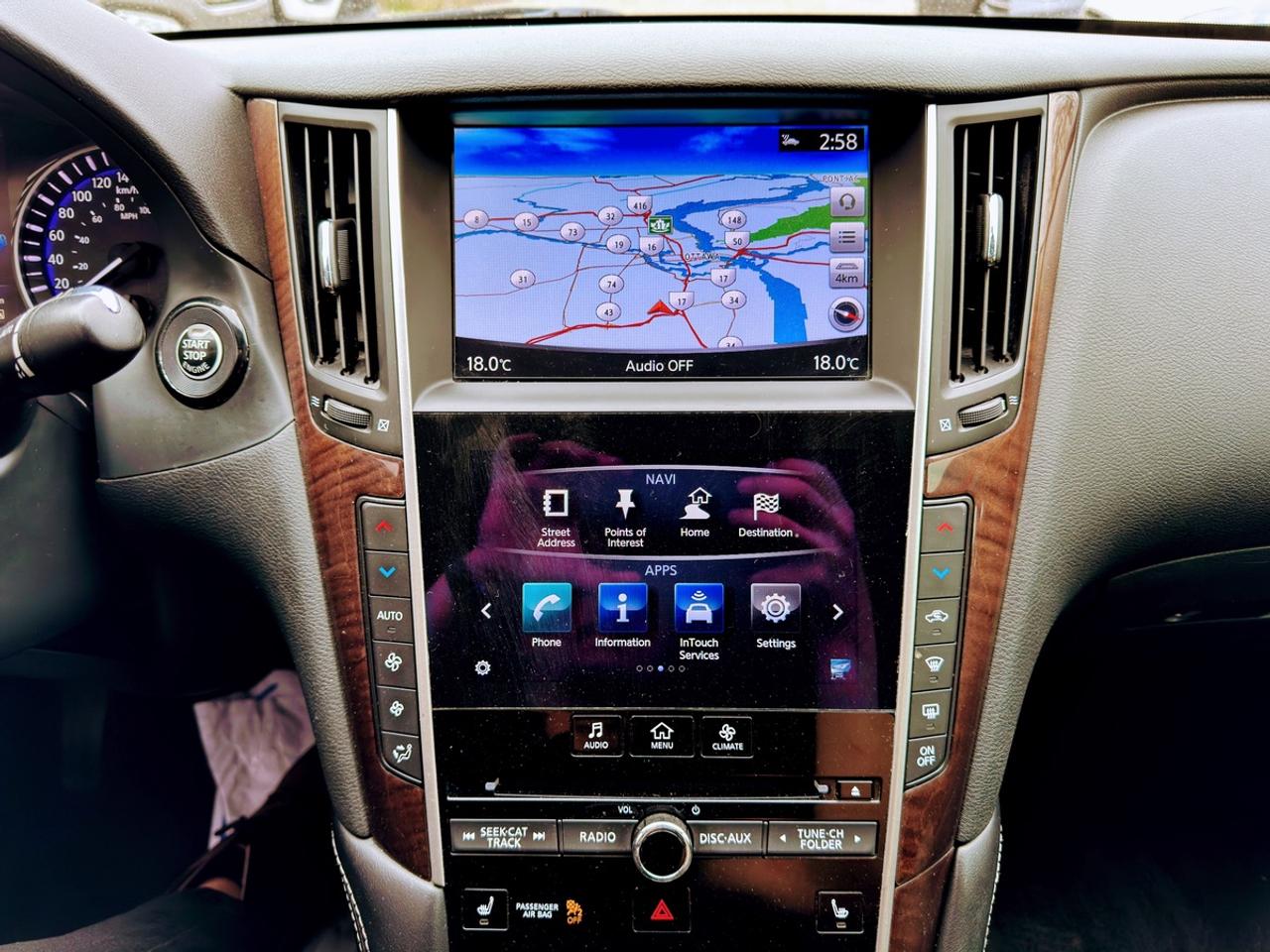 2016 Infiniti Q50 Premium Photo