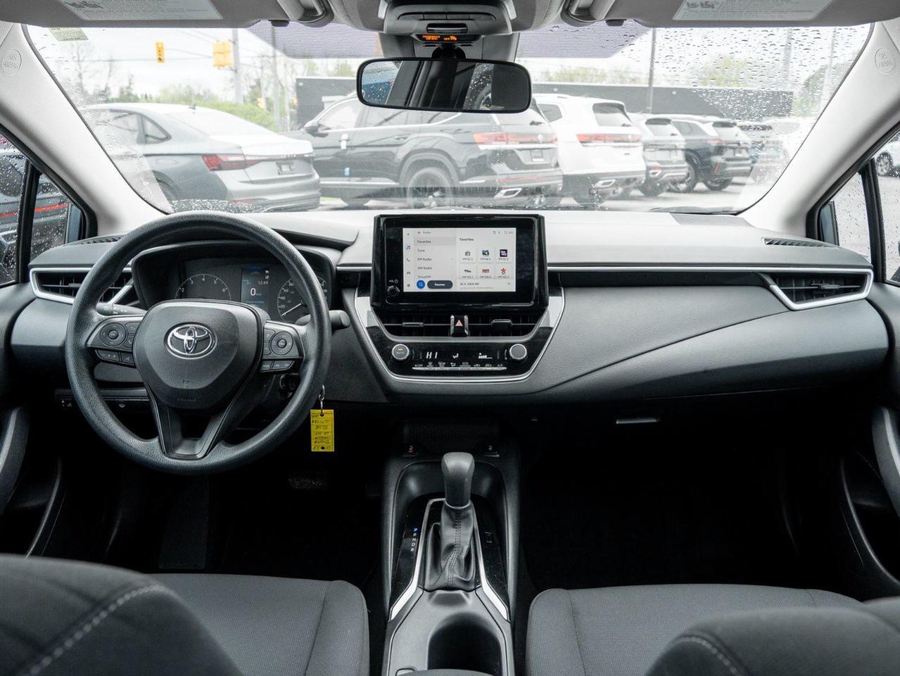 2023 Toyota Corolla LE Photo