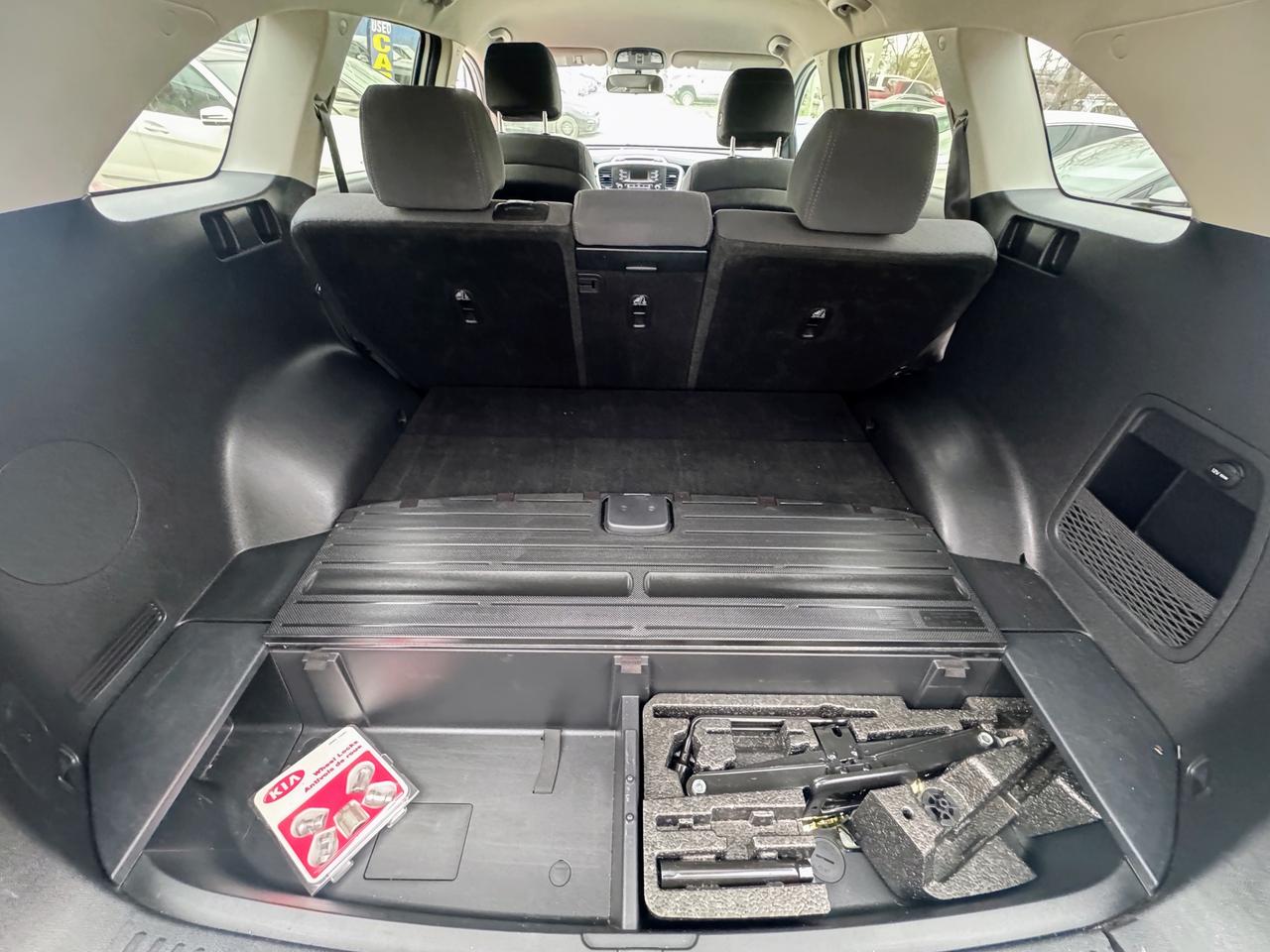 2017 Kia Sorento LX Photo