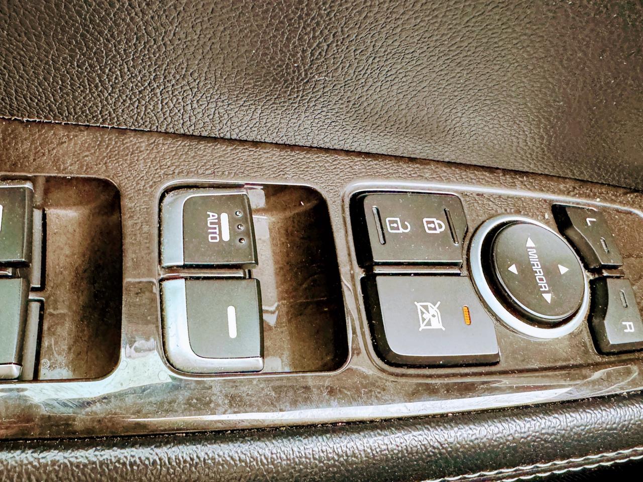 2017 Kia Sorento LX Photo