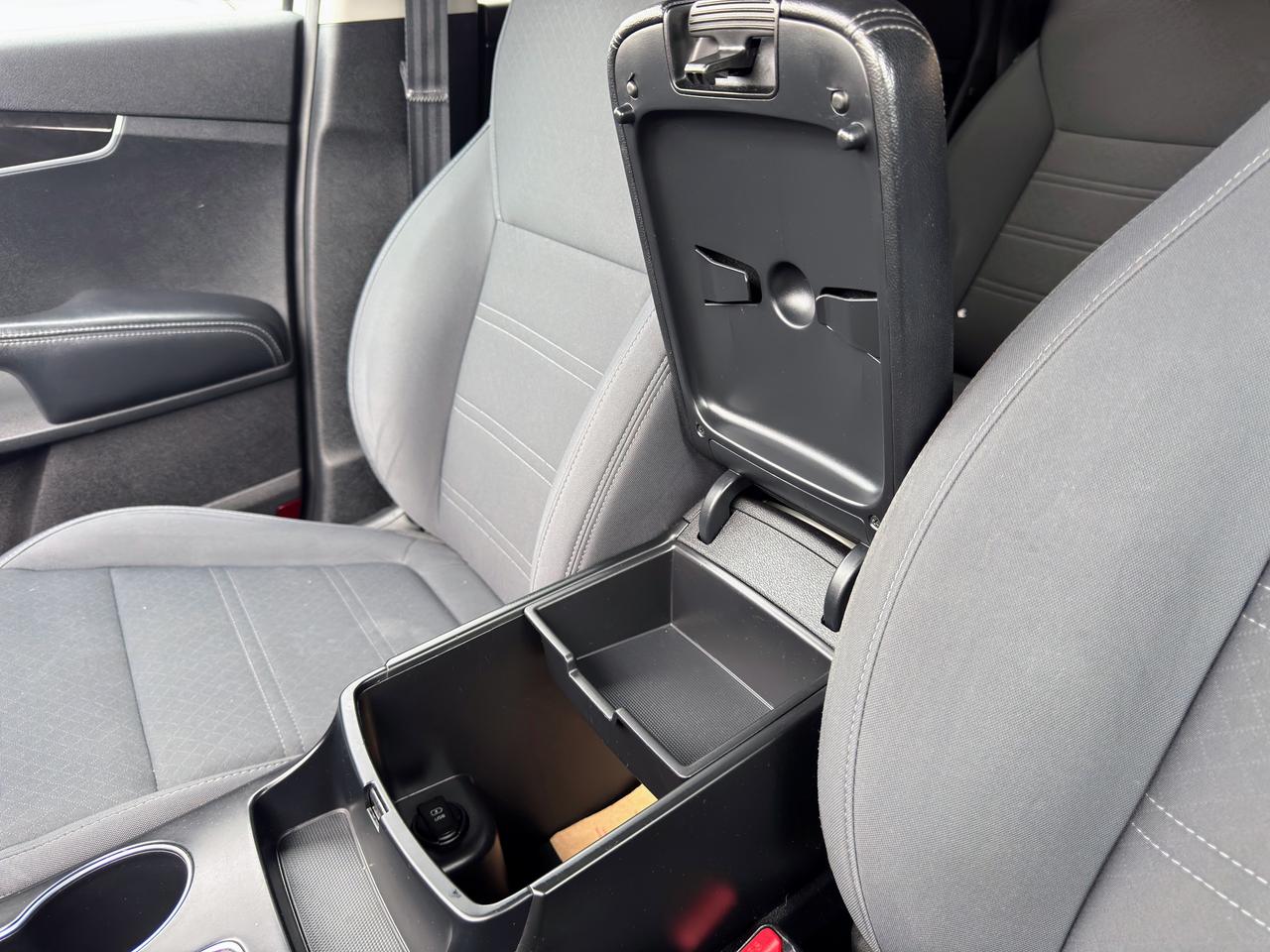 2017 Kia Sorento LX Photo