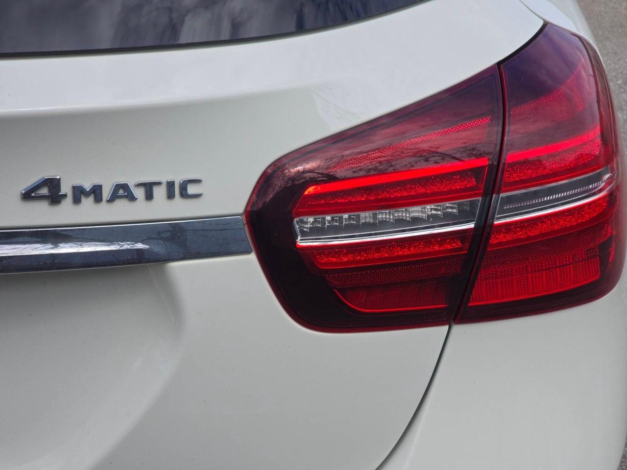 2018 Mercedes-Benz GLA GLA 250 4MATIC SUV Photo