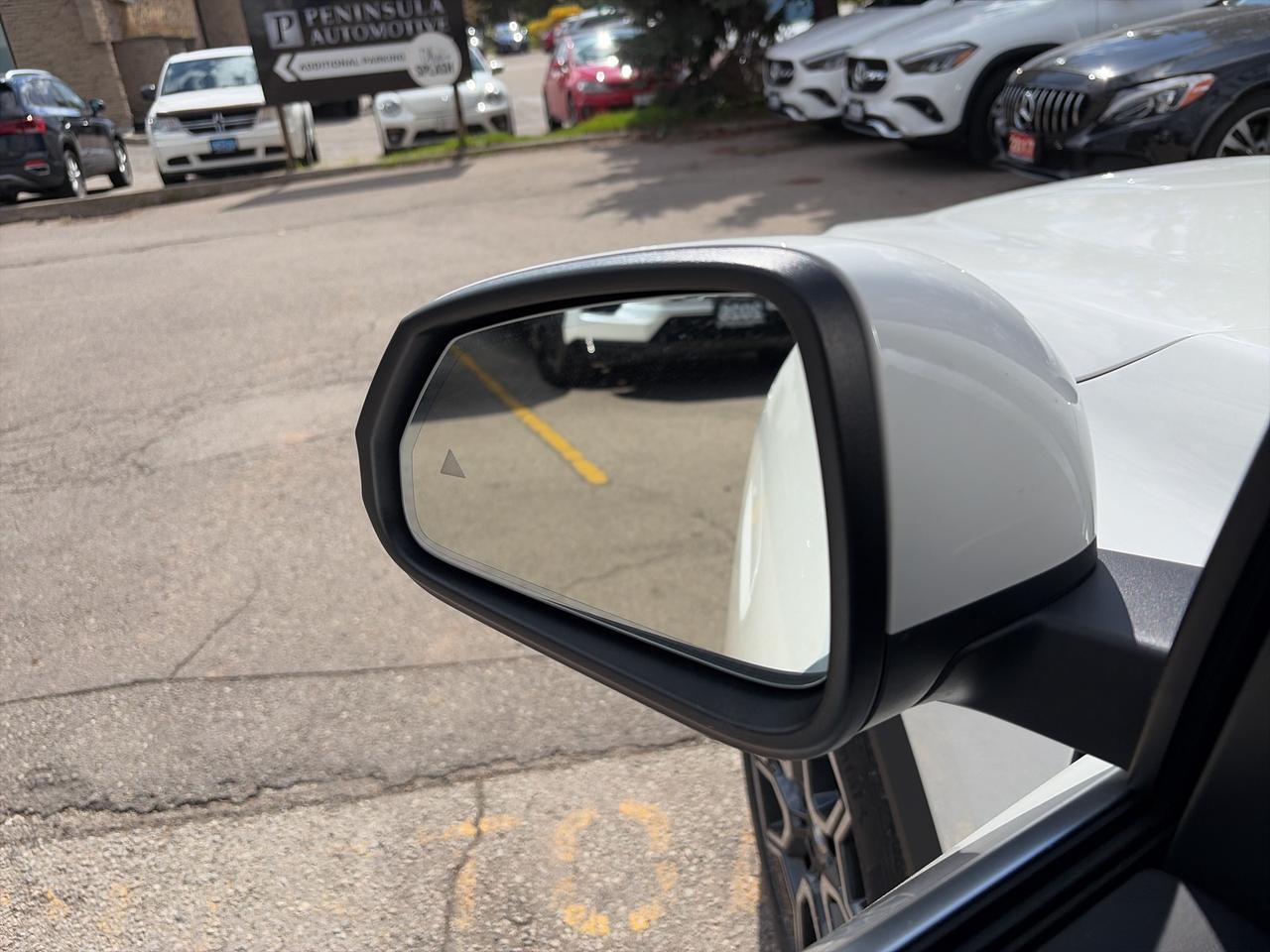 2025 BMW X2 PANOROOF, CARPLAY,ANDROID AUTO, REMOTE START, NAVI Photo