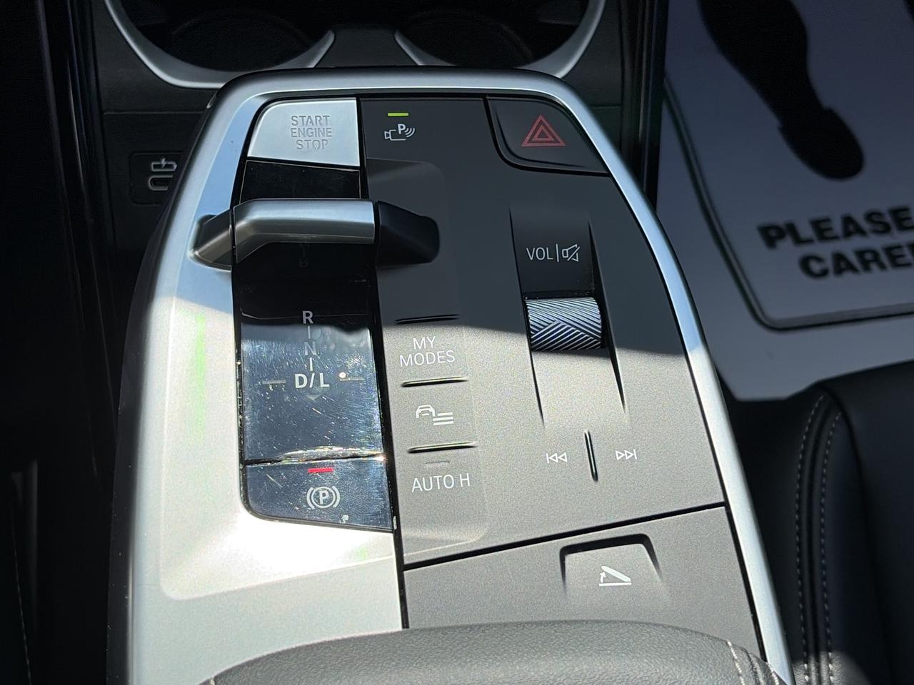 2025 BMW X2 PANOROOF, CARPLAY,ANDROID AUTO, REMOTE START, NAVI Photo