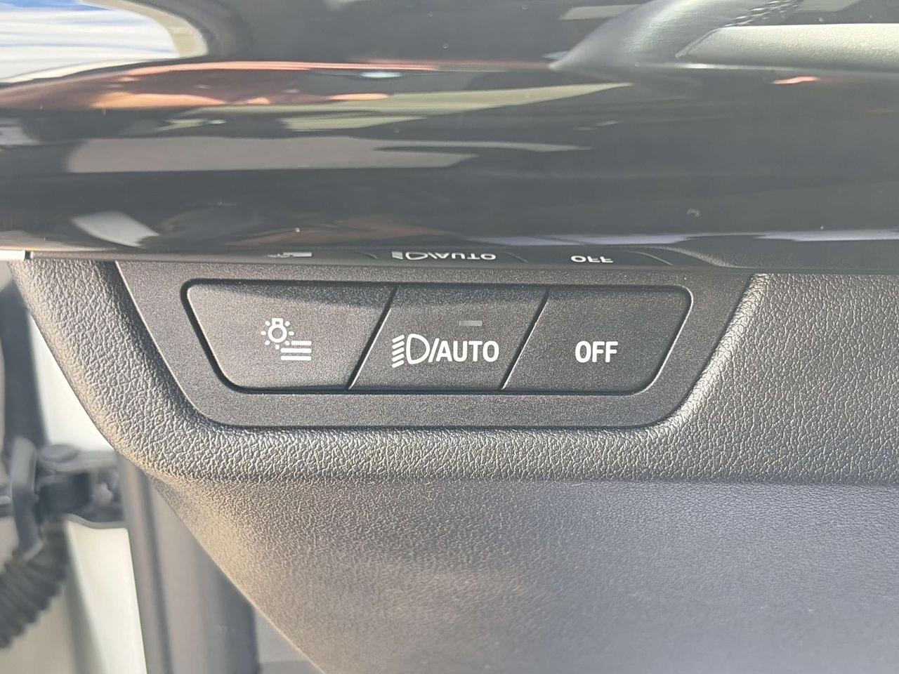 2025 BMW X2 PANOROOF, CARPLAY,ANDROID AUTO, REMOTE START, NAVI Photo