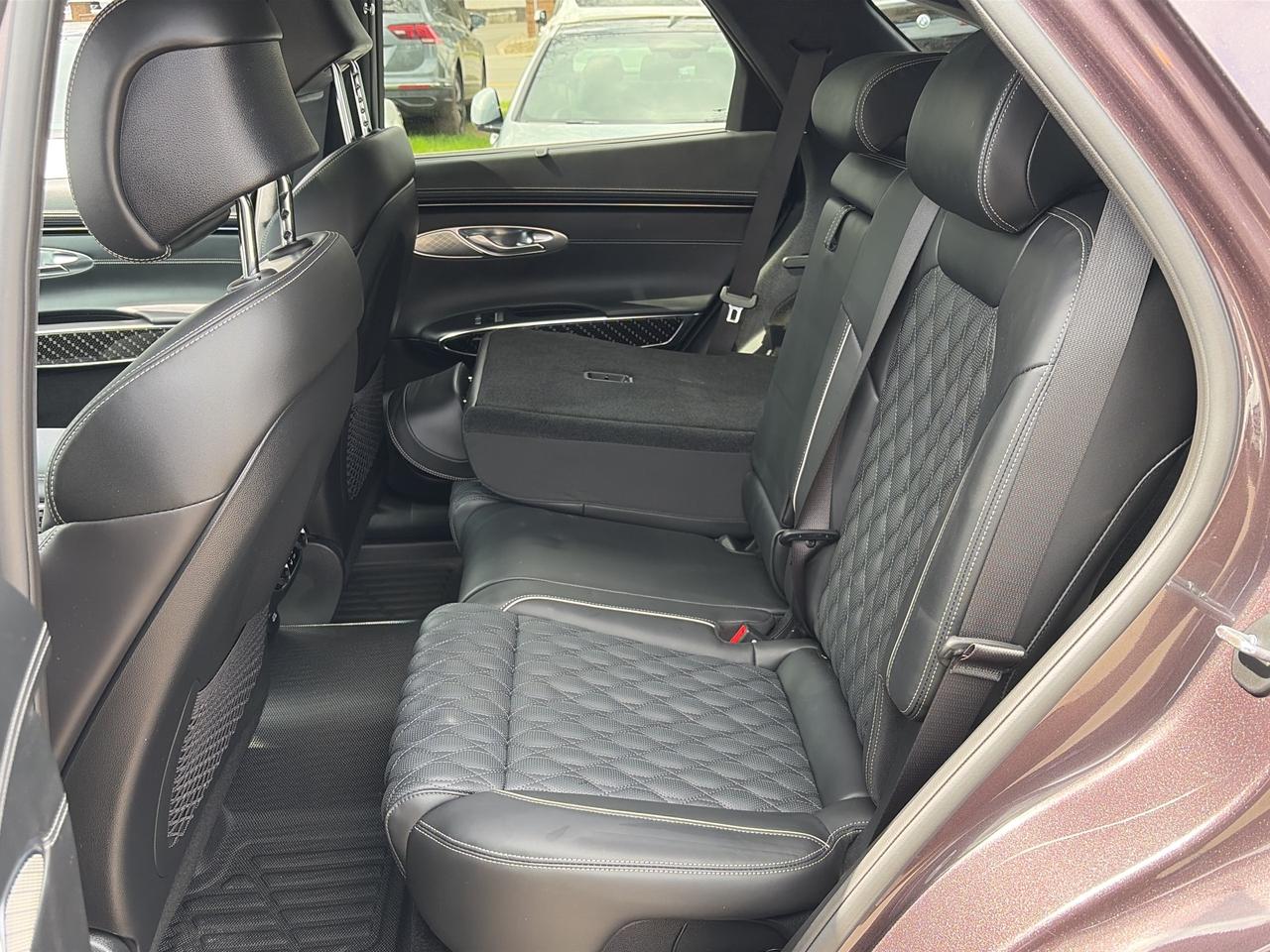 2024 Genesis GV70 3.5T SPORT PLUS W/LSD,REMOTE PARK,HEADS UP,360 CAM Photo