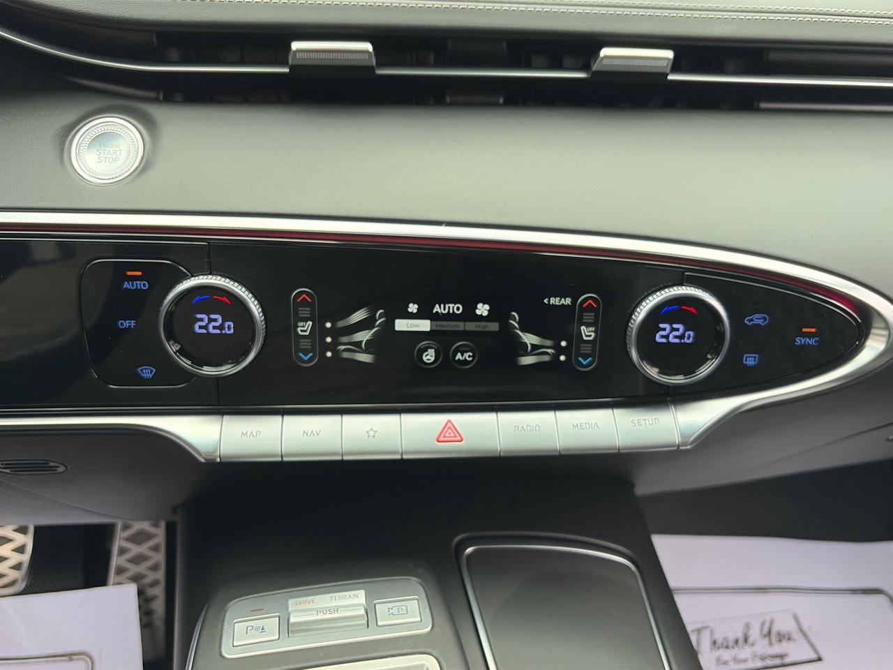 2024 Genesis GV70 3.5T SPORT PLUS W/LSD,REMOTE PARK,HEADS UP,360 CAM Photo