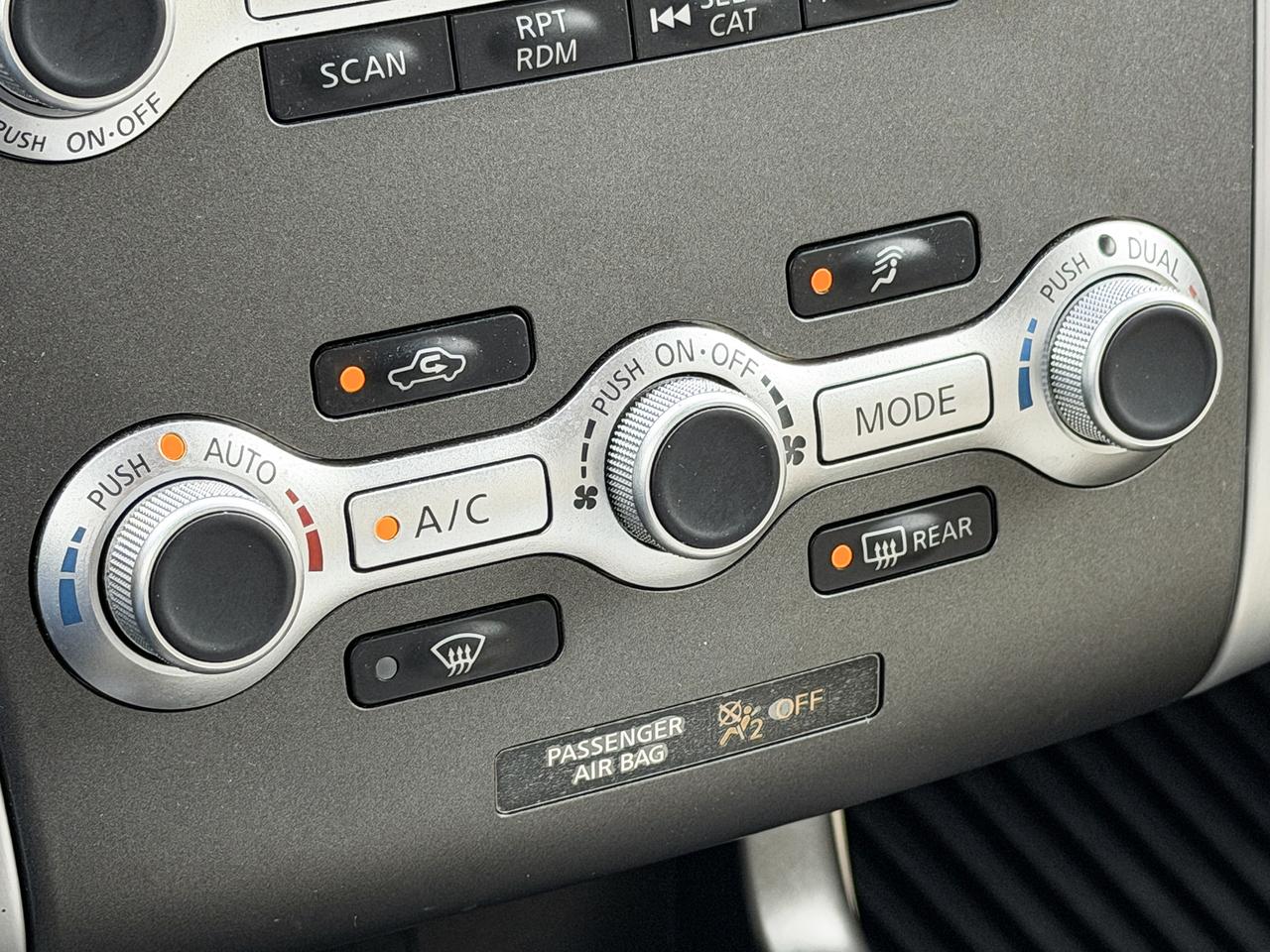 2013 Nissan Murano SL Photo