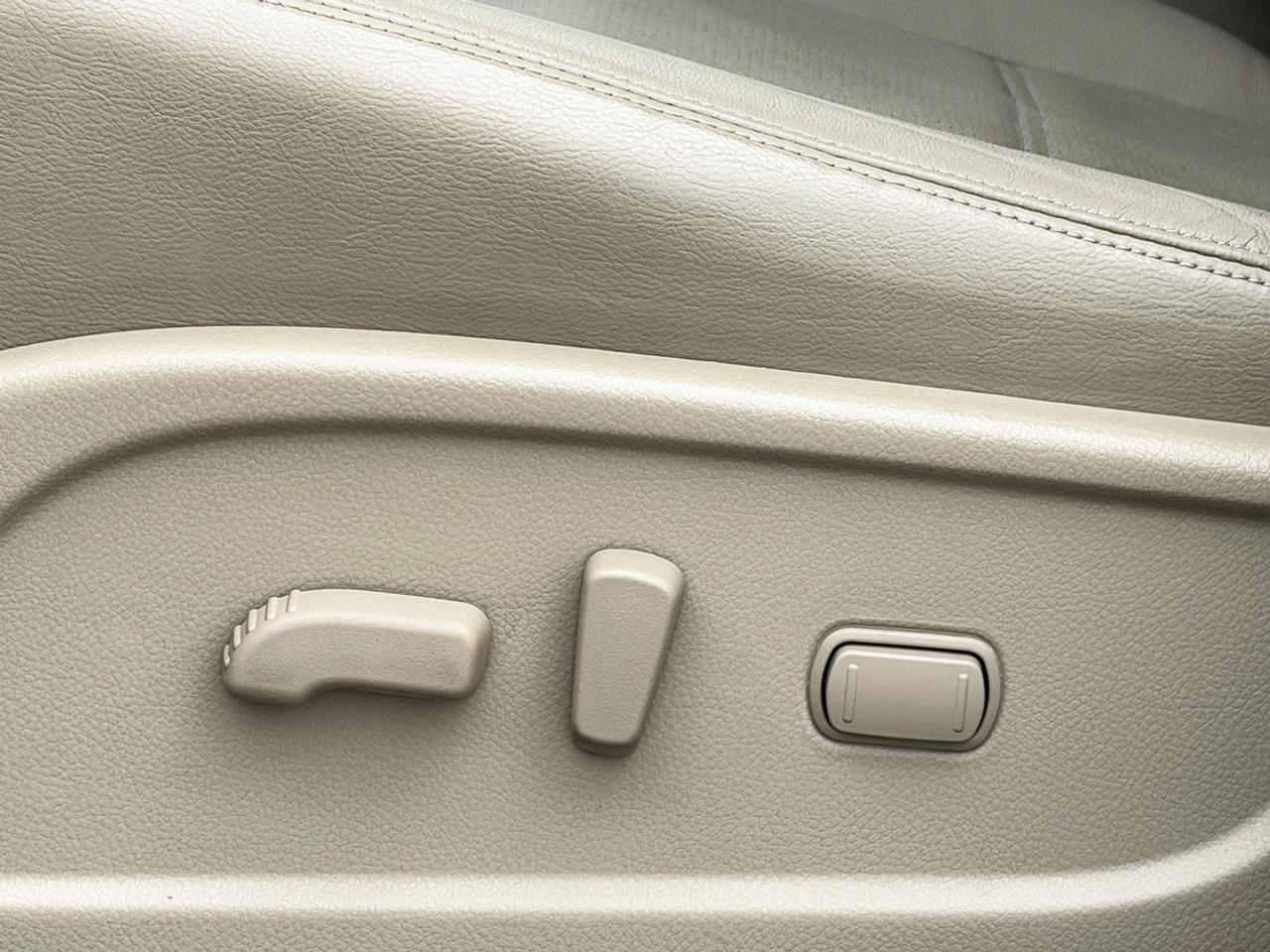 2013 Nissan Murano SL Photo