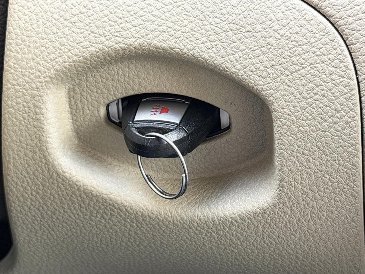 2013 Nissan Murano SL Photo