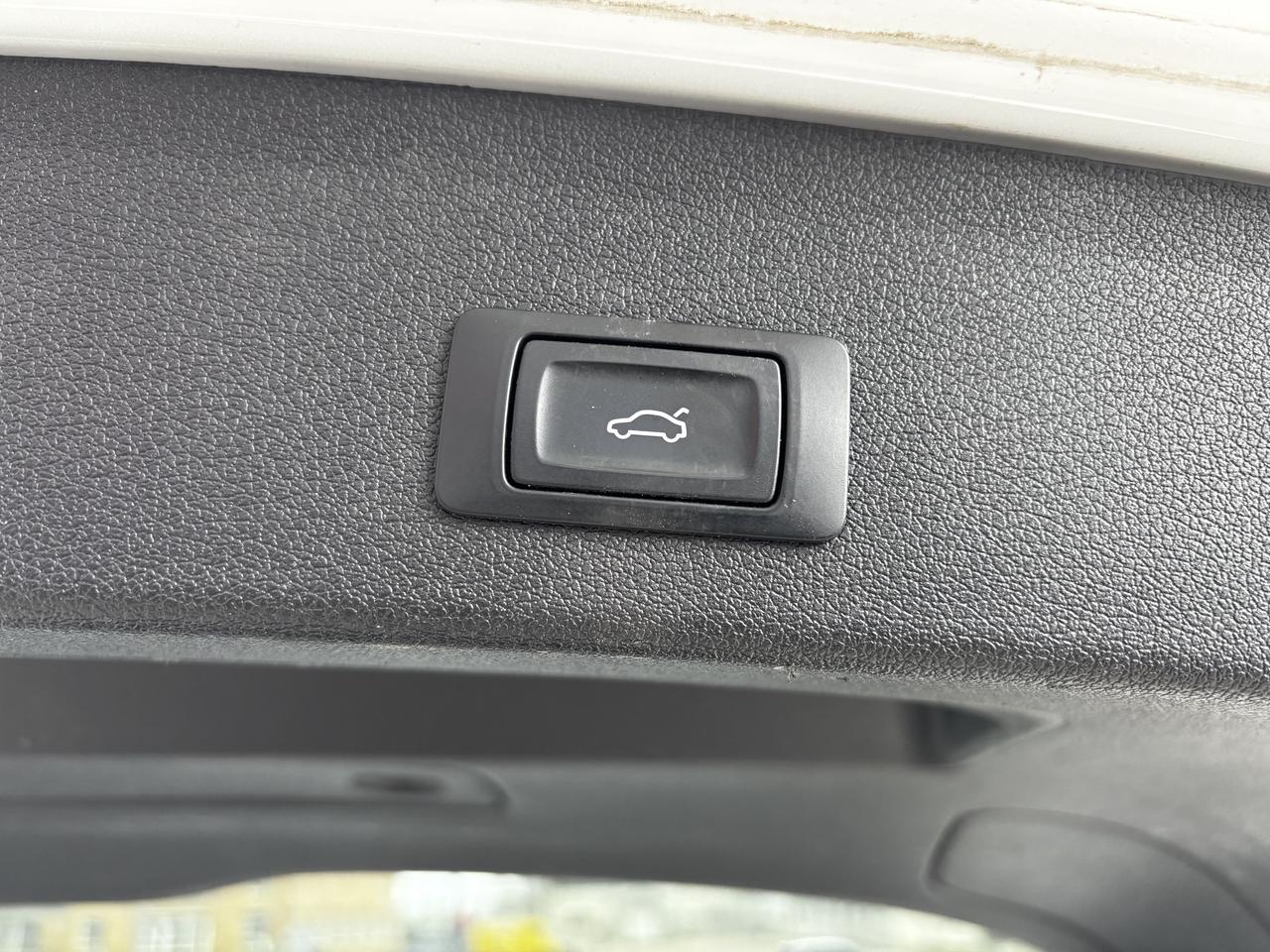 2016 Audi Q5 quattro 4dr 2.0T Komfort Photo