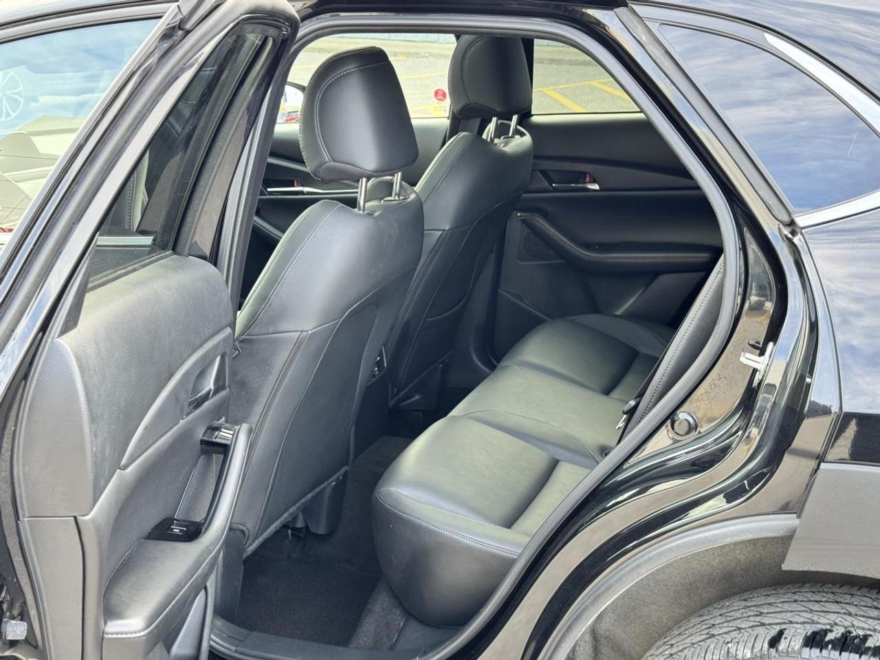 2022 Mazda CX-30 GS AWD LUXURY/ EXTENDED WARRANTY/ 3.95% RATE/ CPO Photo