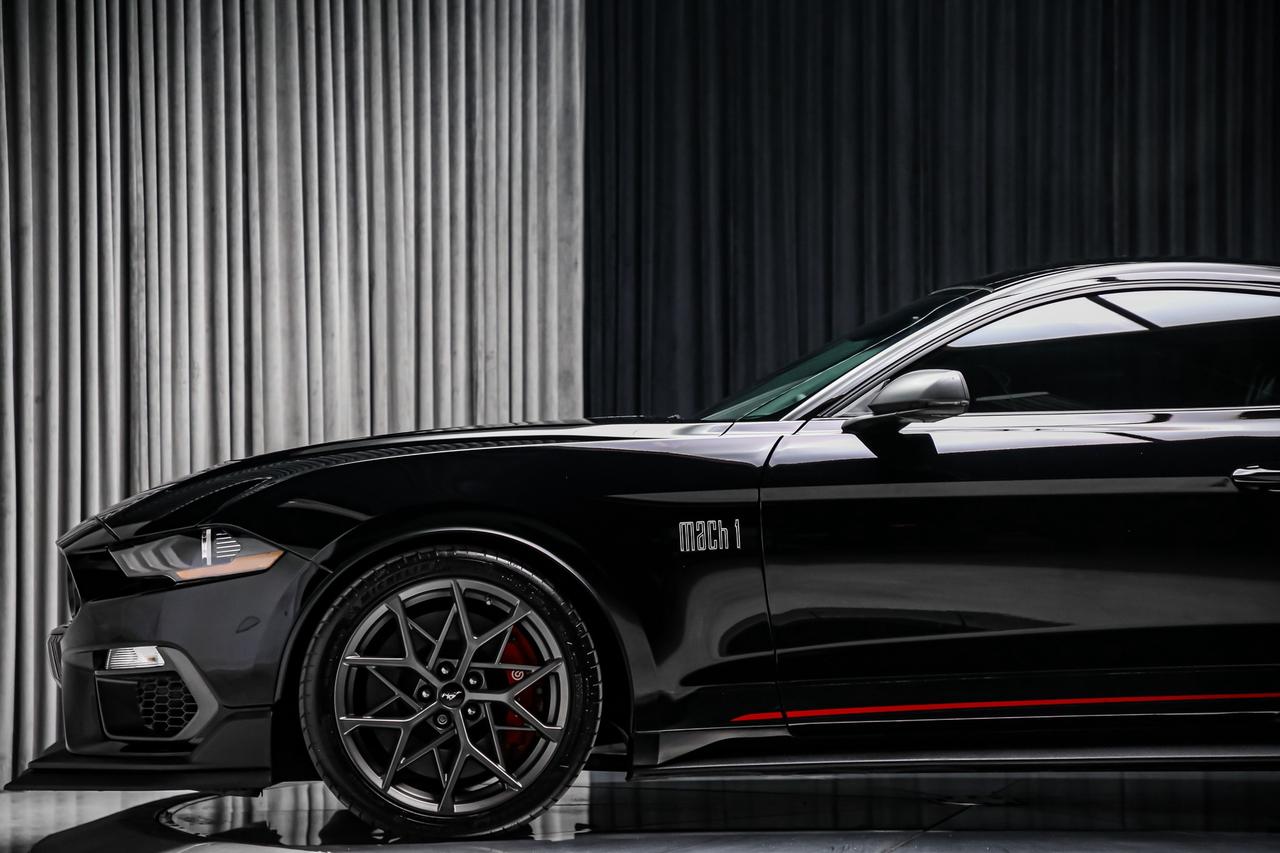 2022 Ford Mustang MACH 1 5.0L 470HP MANUAL HANDLINGPKG RECARO LOWKM Photo