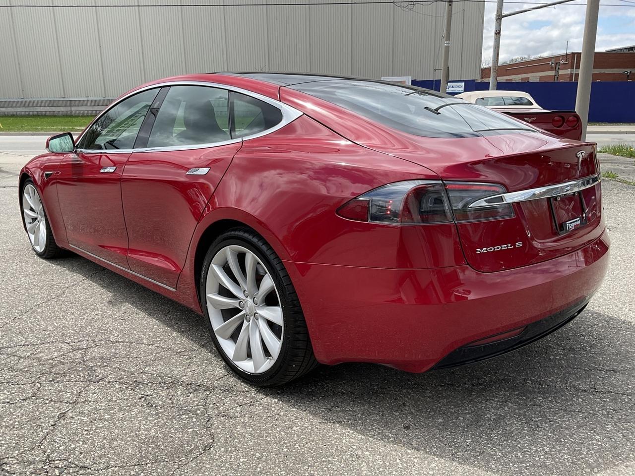 2017 Tesla Model S 75D - Photo
