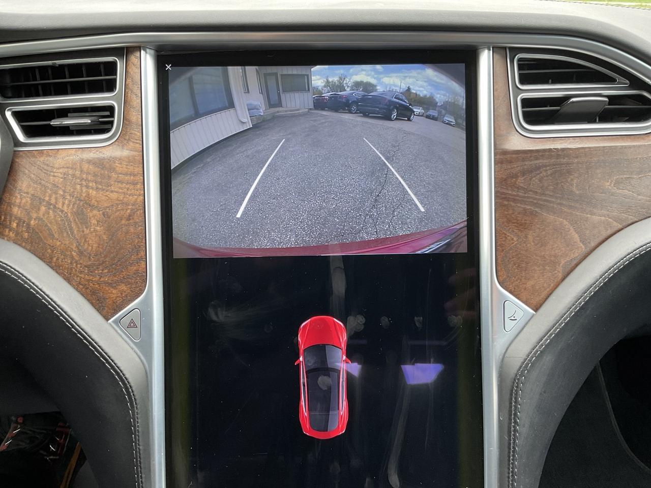 2017 Tesla Model S 75D - Photo