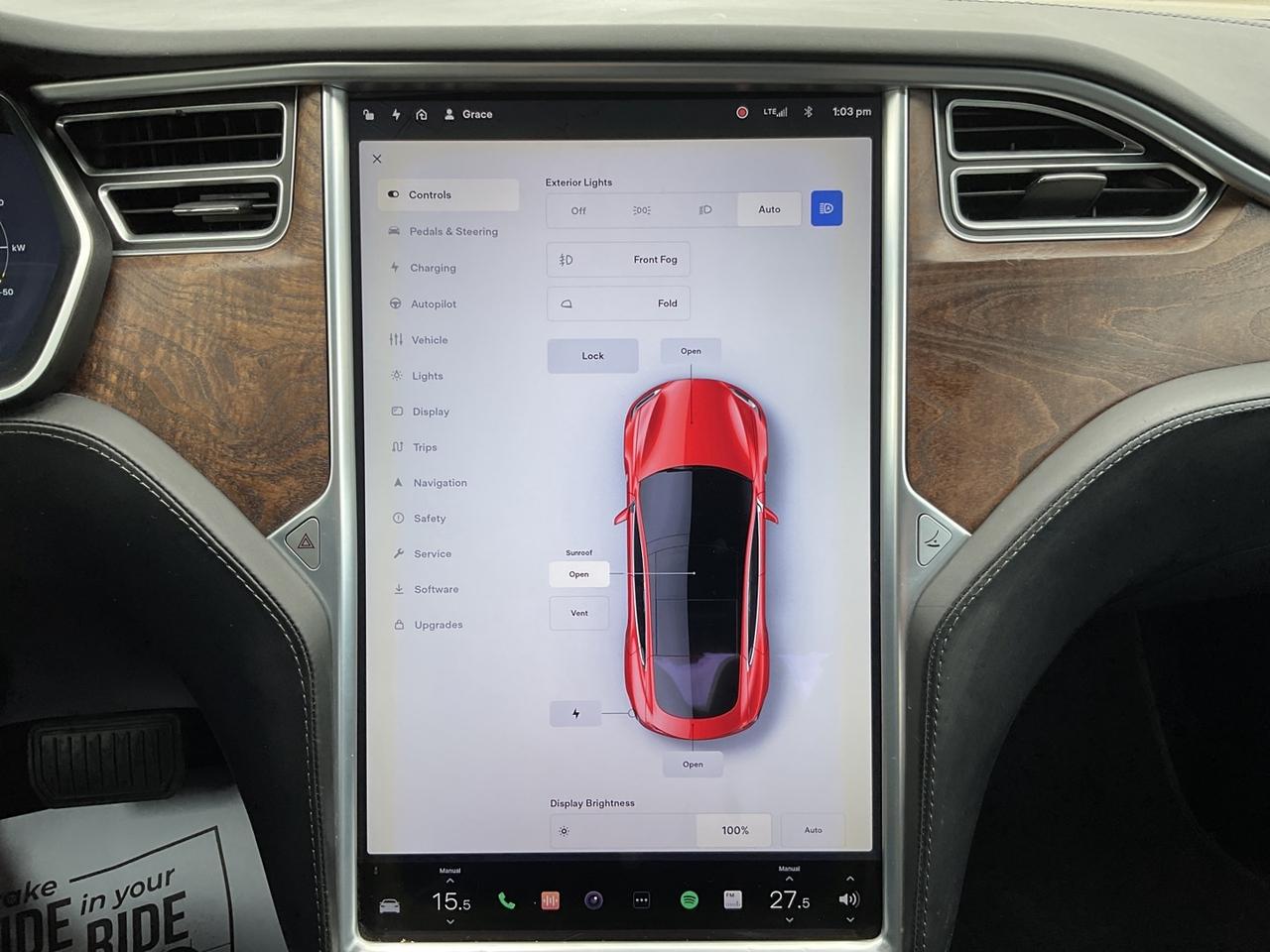 2017 Tesla Model S 75D - Photo