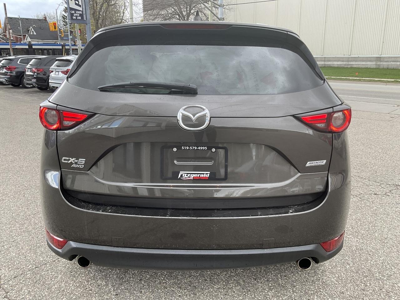 2017 Mazda CX-5 GT AWD - LTHR! CAR PLAY! BACK-UP CAM! BSM! BOSE! Photo
