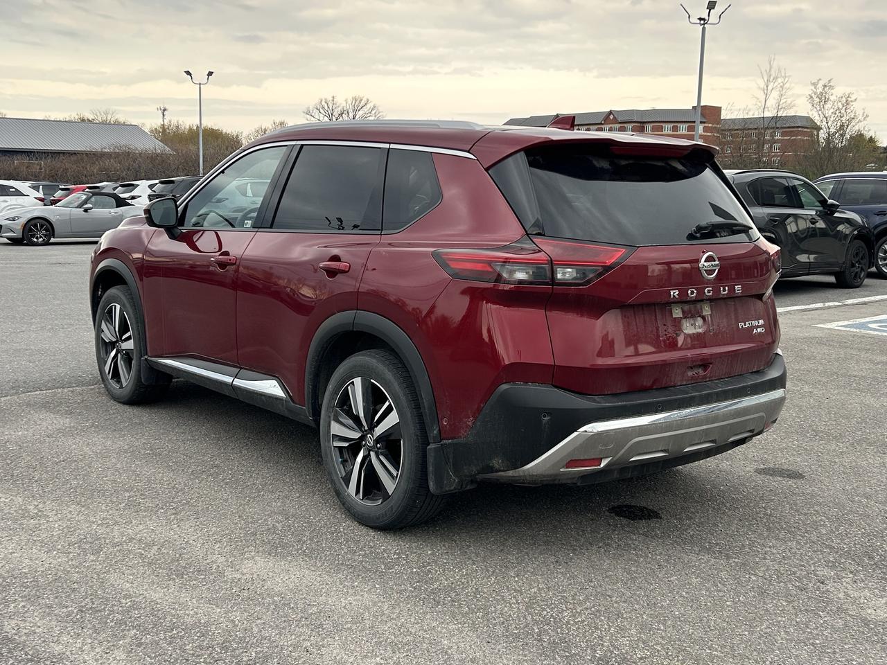 2021 Nissan Rogue AWD Platinum Photo